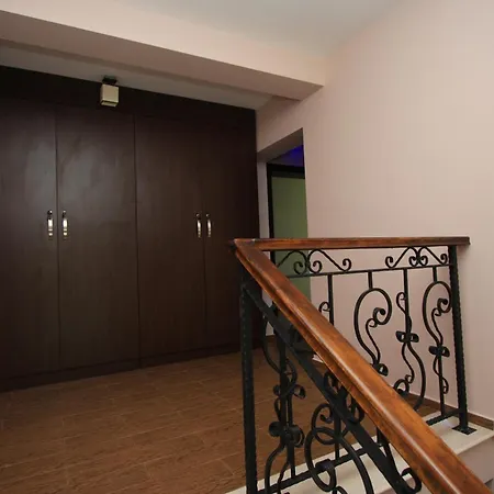 Siena House Penzion 3*